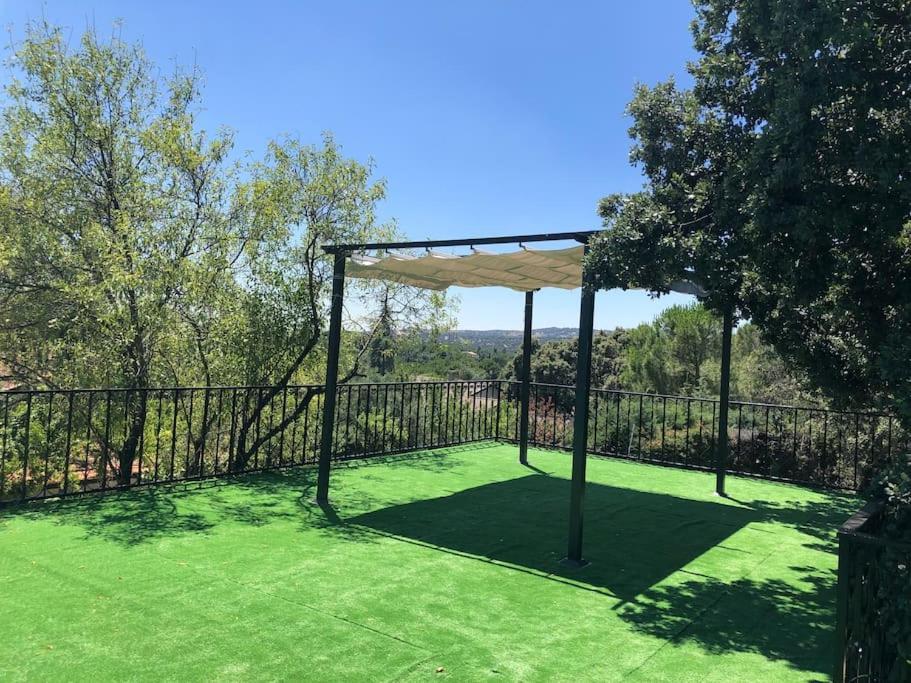 Rana, Con Amplio Jardin, Barbacoa Y Piscina Ferienhaus Valdemorillo