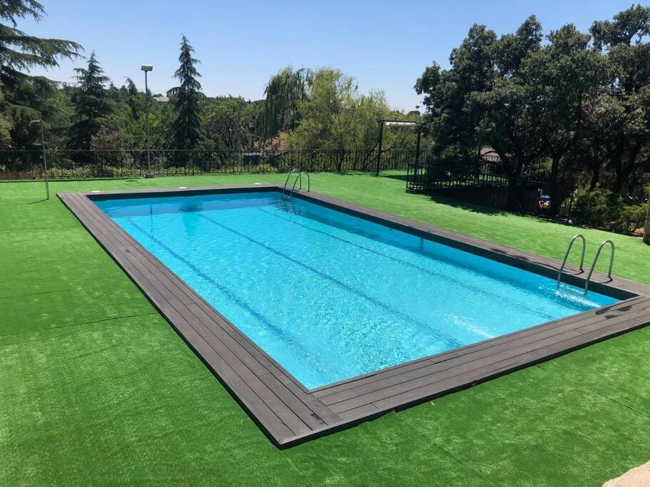 Rana, Con Amplio Jardin, Barbacoa Y Piscina Ferienhaus